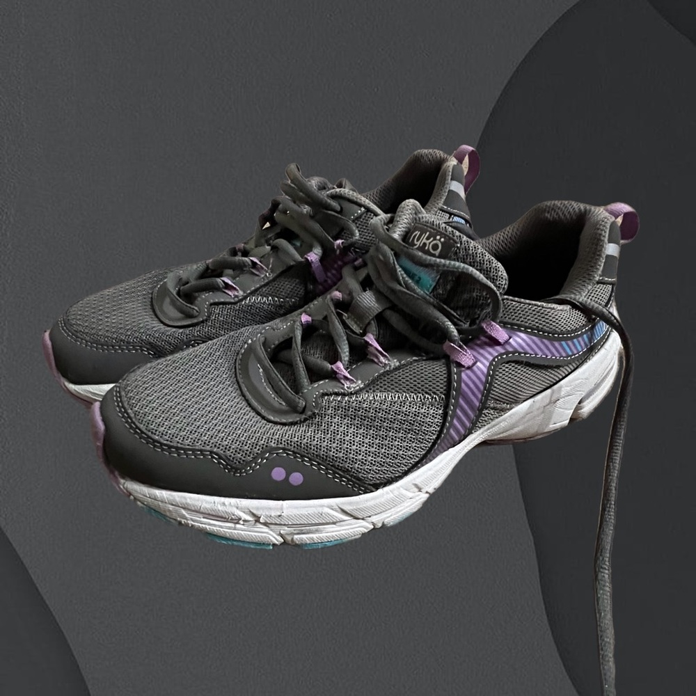Y2K Running Shoes Women Grey